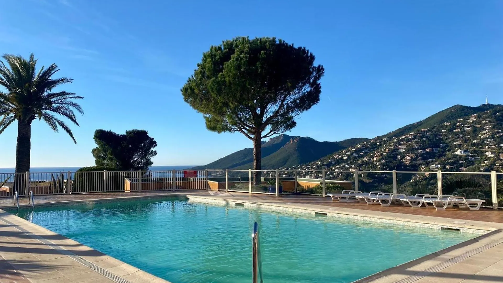 Apartment Vue Mer Et Jardin Theoule-sur-Mer